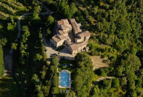 panorama borgo di ghiora casentino arezzo